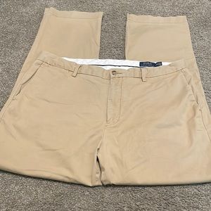 Men's Straight-Fit Stretch Chino Pants